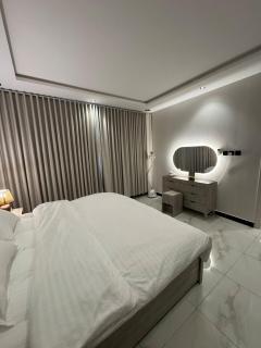 Elegant apartment with self check-in - 8