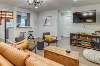 Dog-Friendly Dallas Home with Fenced Yard! - 5