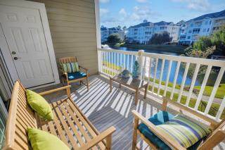 NEW - Large 2 BR at Magnolia Pointe w Nice Pools! - 9