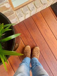 Modern Two Bedroom Waterfront Apartment - 7