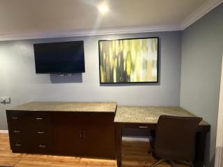 BELL RESORT MOTEL - 3