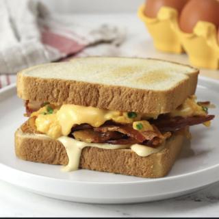 2 bedroom Guest House with comp ride to the airport - 7