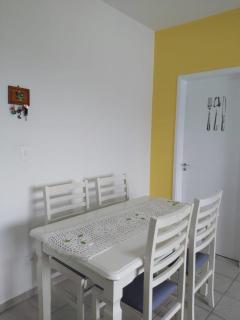 Complete - Air Conditioning, Bed Linen, Dishwasher Dryer - 2