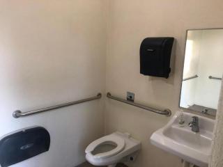 Lakeside Cabin for a Glamping Getaway near Tampa, Florida - 5