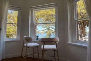 3 Bed Beachfront Apartment Steps to Ferry & Beach - 7