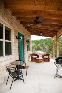 Private Romantic Cottage for an Unforgettable Couples Retreat to Texas Hill Country near Dripping Springs, Texas - 8