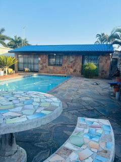 Rose-Lee Cottage - 0