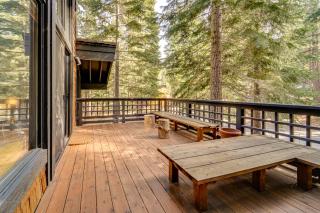 Free Ski Shuttle! Spacious Northstar Resort Cabin - 9