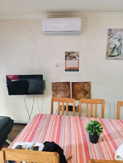 Rose-Lee Cottage - 8