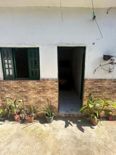 Kitnet no Itaguá Térreo - 0