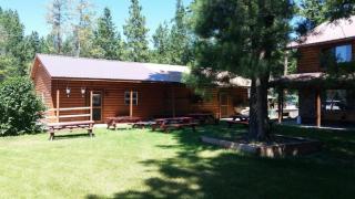 Enchanting Cabin with Beautiful Views near Glacier National Park, Montana - 5