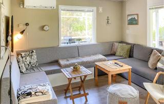 Amazing Home In Glesborg With Wifi - 8