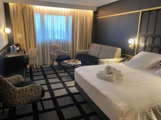 Mercure Orléans Centre Bords de Loire - 0