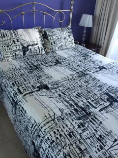 Coral Towers Holiday Suites - 9