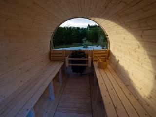 Cottonwood Lane Villa - Alpine Escape 4 Bedrooms, Sauna, Firepit & Garden - 6