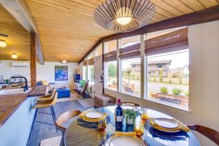 Whidbey Island Oasis Walk to Beach, Hot Tub, View - 4