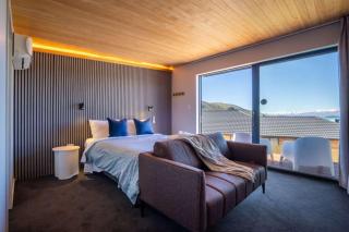 Tekapo Haven with Deck and Stargazing Sky - 9