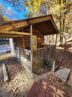 Cozy Cabin Surrounded by Nature in Nashville, Indiana - 1