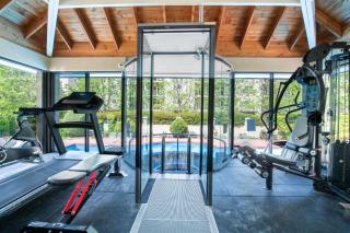 Southbank Funstay Pool Spa Tennis - 5