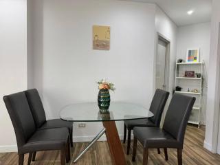 Superb 2BR Apt with Parking & DarlingHarbour-10min walk - Sídney - 7
