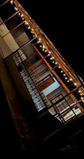 Cabaña rústica con encanto y luces cálidas para noches inolvidables - Apuela - 3