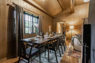 Modern House With Sauna And Mountain Views - 4