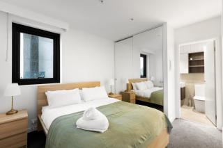 Free parking - 2 bed 2 bathroom modern apartment - 6