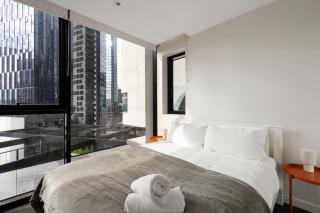 Free parking - 2 bed 2 bathroom modern apartment - 2