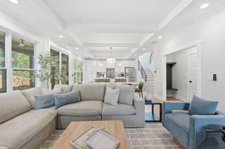 New Modern Luxurious Woodland Retreat home - 0