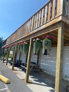 Barndominiums by the Mountainside - 3