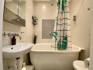 Cosy flat in Central London, Bank payment ONLY in advance - 1