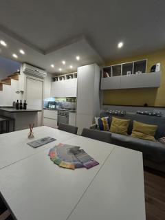 Incantevole casa tra le vie di un antico borgo - 2