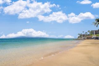 Kulakane 307 · KK 307 OceanFront 2BD Whale Watching Retreat - 1