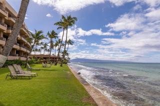 Paki Maui 207 · PM 207 BeachFront 1BD w Ocean View - 6