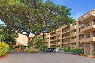 Paki Maui 207 · PM 207 BeachFront 1BD w Ocean View - 5