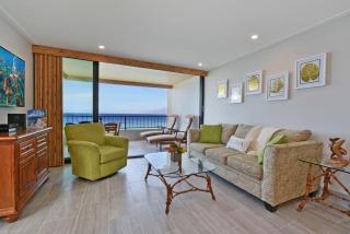 Maui Kai 601 · MK 601 Remodeled Oceanfront Condo w AC Pool - 2