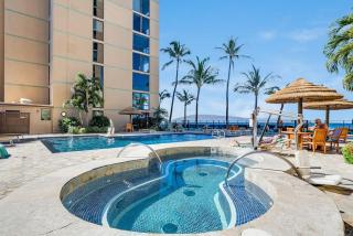 Mahana 602 · MA 602 Kaanapali OceanFront Studio Ocean View Pool - 4