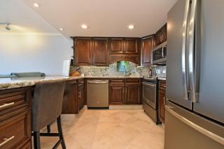 Kahana Reef 111 · KR 111 Renovated OceanFront Condo Romantic Get - 7