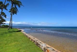 Papakea B405 · PK B405 Spacious 3Bedroom at OceanFront Resort - 1