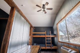 Equipped Cabin Surrounded by Nature in Indiana - 1