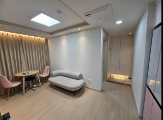 High End & Sol House 2 - 8