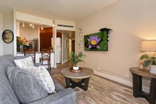 Kaanapali Shores 103 · KS 103 Remodeled OceanFront 2BD Condo w A - 2