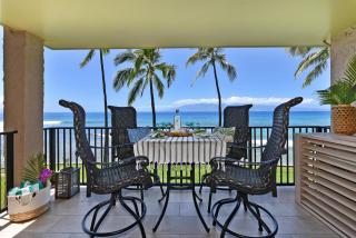 Papakea L303 · PK L303 Kaanapali BeachFront 2BD w Ocean View Poo - 7