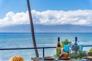 Kulakane 211 · KK 211 Updated OceanFront Whale Watching - 8