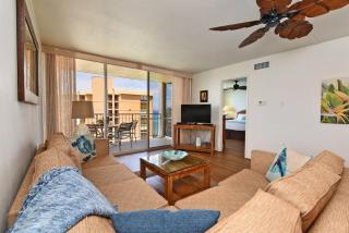 Royal Kahana 1020 · RK 1020 BeachFront 2BD Condo w Ocean Views A - 3
