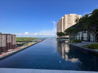 Georgetown Urban Family & Baby-Friendly Home with Skypool Seaview - 9