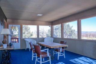 Amazing Retreat Ideal for Families or Groups in Saratoga, Wyoming - 1