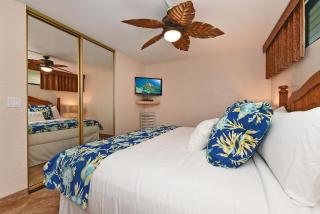 Papakea F208 · PK F208 Kaanapali BeachFront Condo w Ocean Views - 3