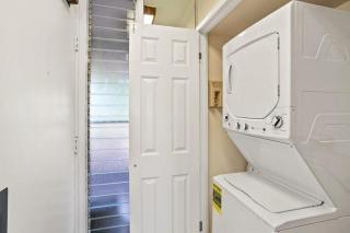 Eldorado K215 · EL K215 Studio w Panoramic Ocean Views Pool AC - 5