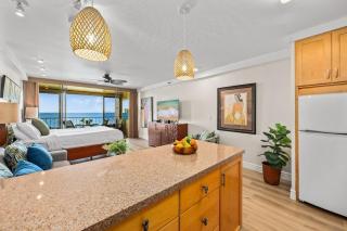 Maui Kai 903 · MK 903 OceanFront Studio AC Pool Ocean View - 3